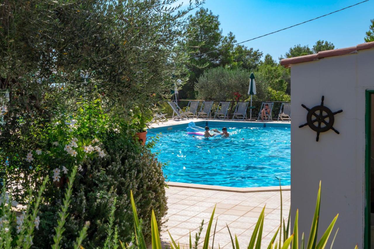 Villaggio Passo Dell'Arciprete เวียสเต ภายนอก รูปภาพ